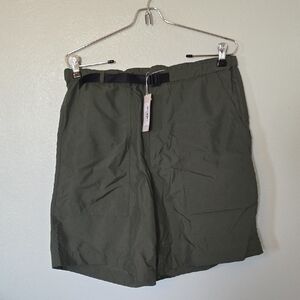 Woolrich | NWT Olive Green Outdoor Hiking Shorts Size Small